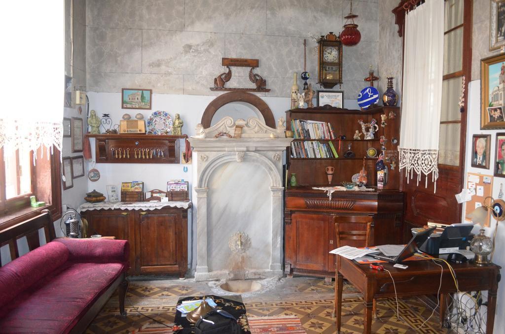 Bonjour Pension Ayvalı Kültér fotó
